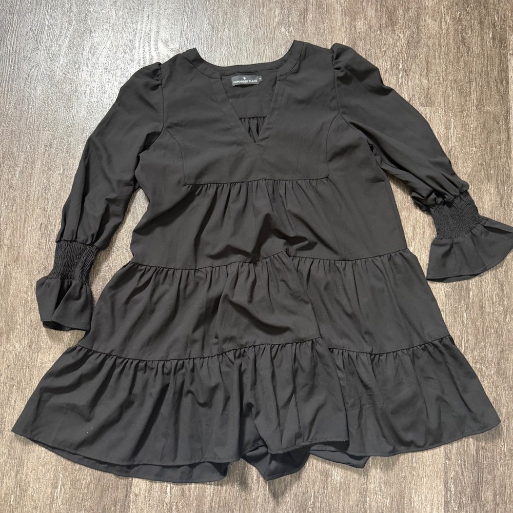 Tuckernuck Pomander Place Dress Women XL‎ Black Tiered Babydoll Smocked Ruffle